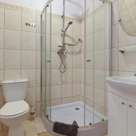 Lesna Przystan * ريفال