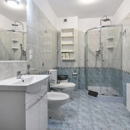 Lesna Przystan منتزه العطل ريفال