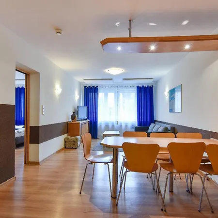 Lesna Przystan منتزه العطل ريفال